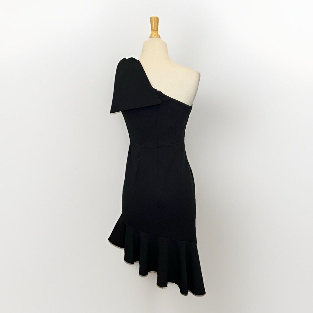 Saints + Secrets Black Asymmetrical One Shoulder Bow Cocktail Dress Size M - Picture 5 of 8